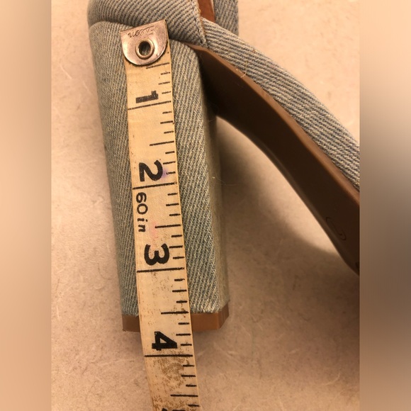 Rampage Size 7 Strap Heel - Picture 6 of 6